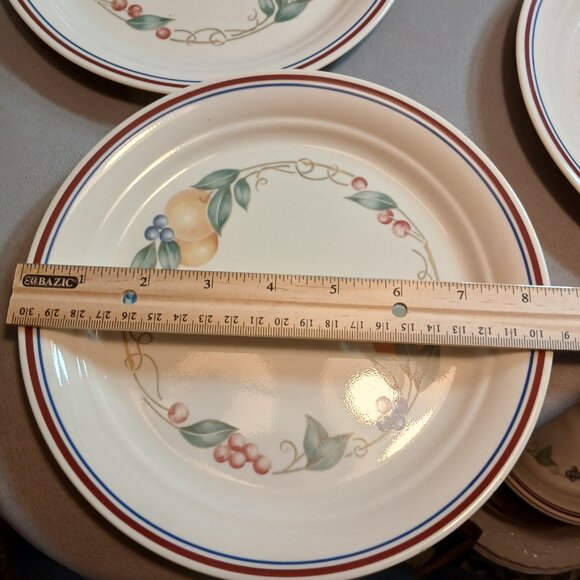 Corelle Corning Abundance 4 Luncheon Salad Plates 8 1/2" Discontinued Fruit #3 - Picture 11 of 11